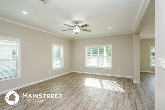 Photo - 9334 Crestview Dr