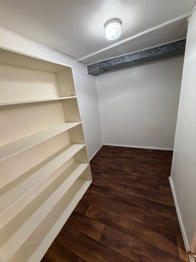 Photo - 932 Avenue B Unit 7