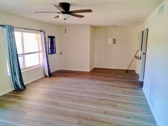 Photo - 4956 Sable Pine Cir Unit D-1