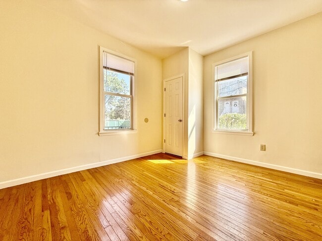 Building Photo - 1808 Muliner Ave Rental