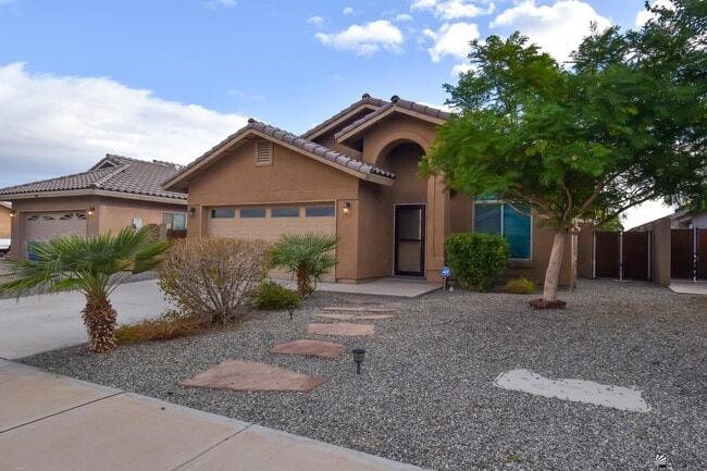 Photo - 2523 S 41st Ave