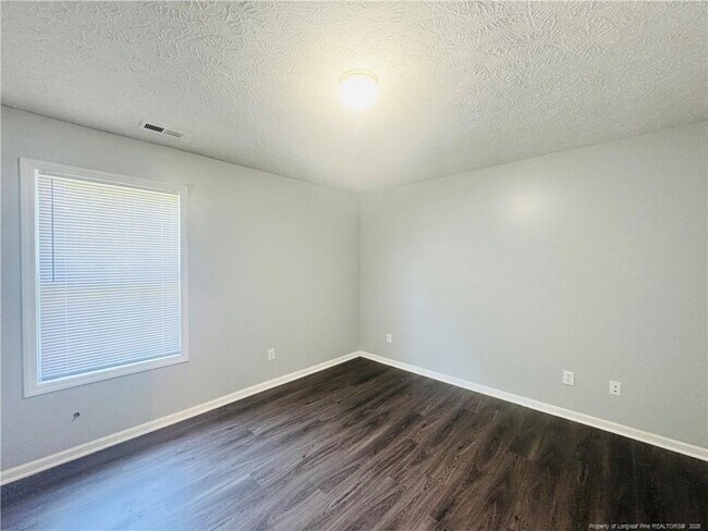 233 Bahia Ln