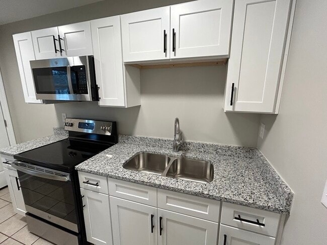 Photo - 4004 Mc Vay St SW