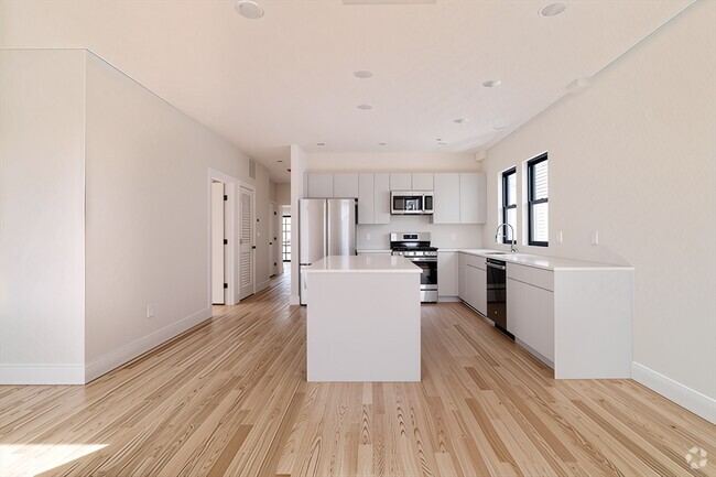Building Photo - 50 Crescent Ave Unit 1 Rental
