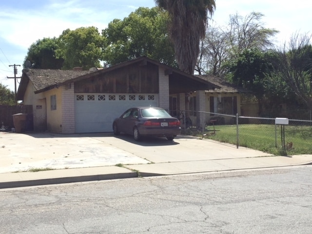 Building Photo - Glencannon