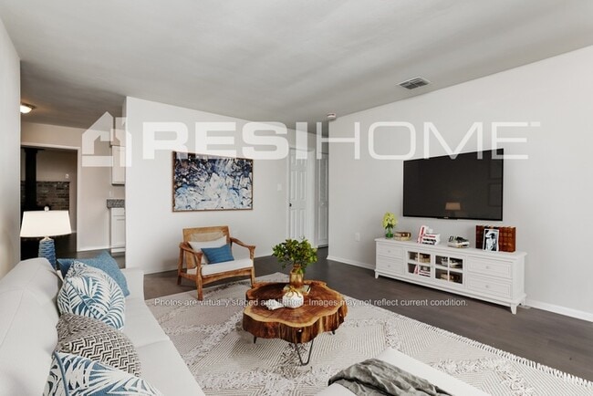 Photo - 1407 Sunridge Rd