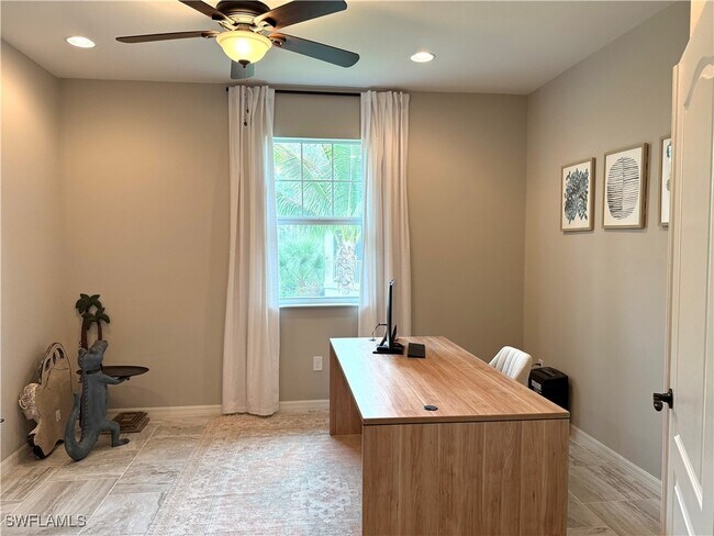 Photo - 6973 Avalon Cir Unidad 1408