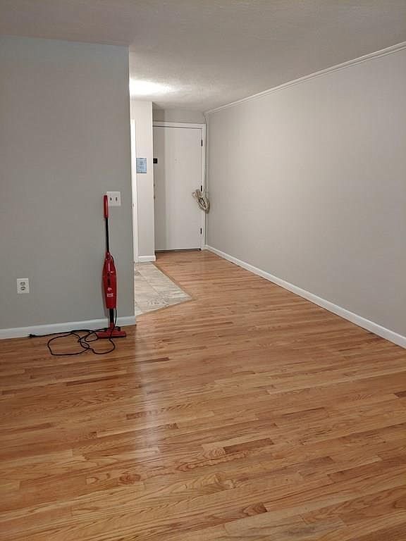 Photo - 15 Walbridge St Unit 19