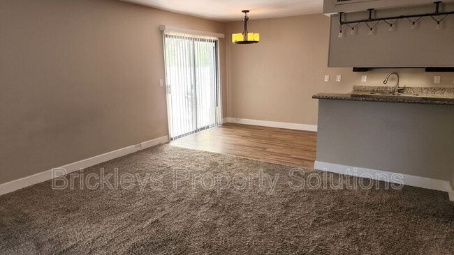 Photo - 4820 E Winston Dr
