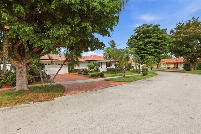 Photo - 20009 NW 66th Pl