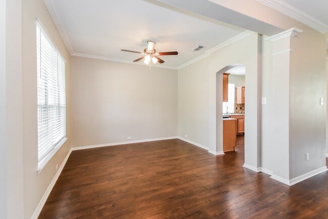 Photo - 6176 Galloway Ln