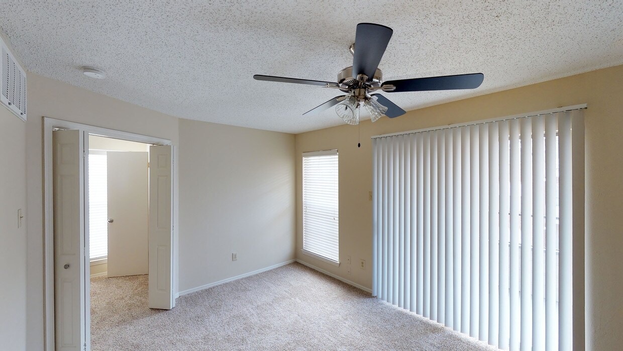 Photo - Paces Crossing Apartments