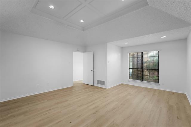 Photo - 4033 St Christopher Ln
