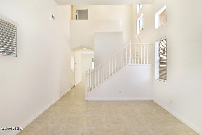 5505 Salerno Dr