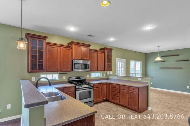 Photo - 512 Chaff Ln