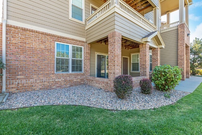 Photo - Exquisite 2-bedroom, 2-bathroom condo inParker Unidad 103