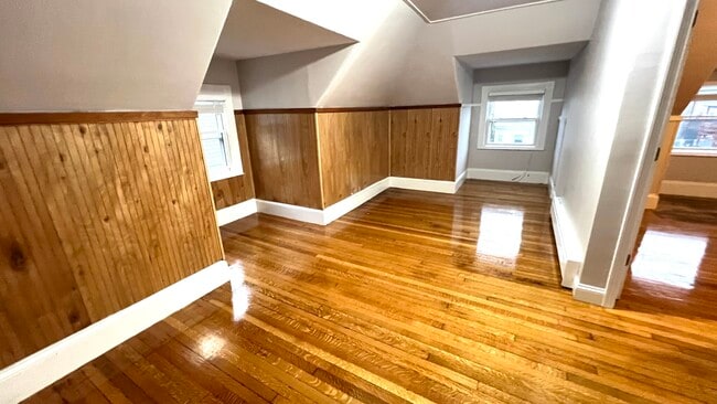 Photo - 131 Josephine Ave Unit 3