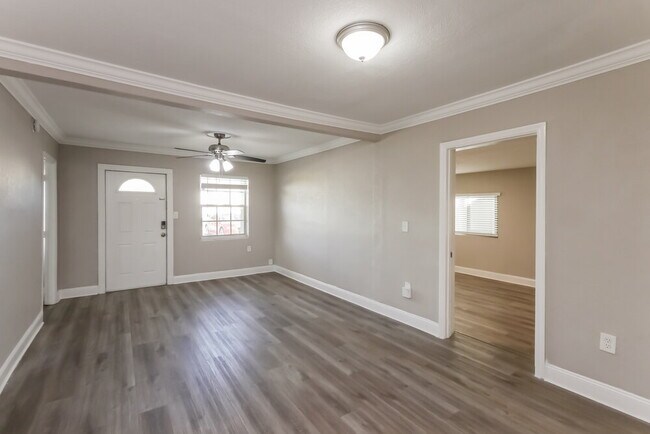 Photo - 1001 SW 25th Ave