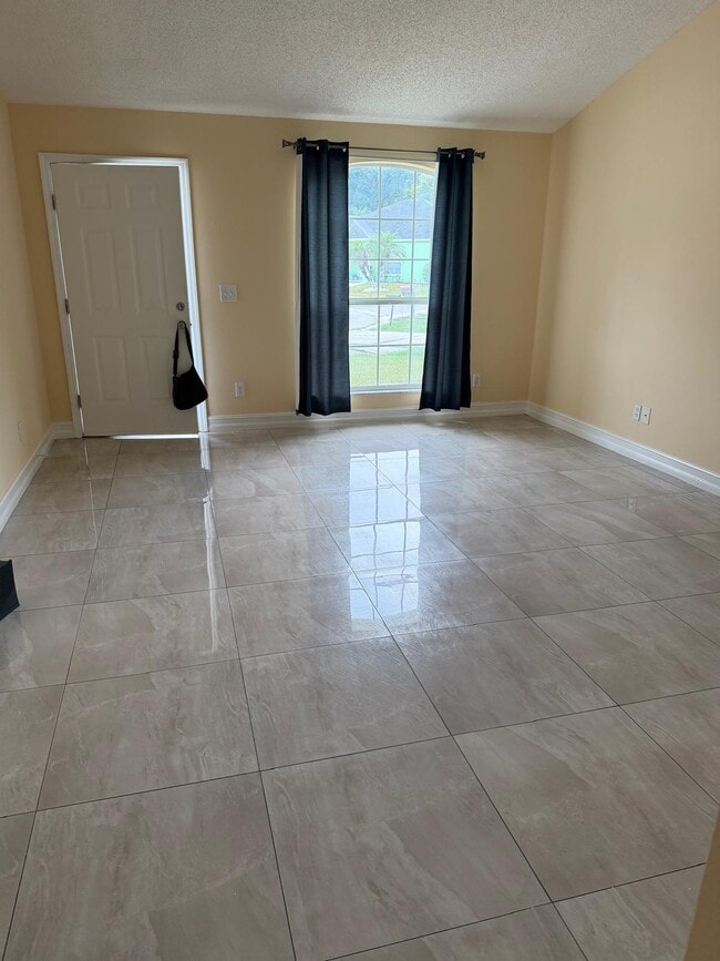 Photo - 5202 Roble Grove Ct