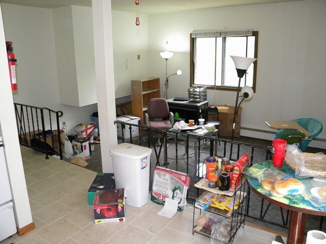 Photo - 818-8TH