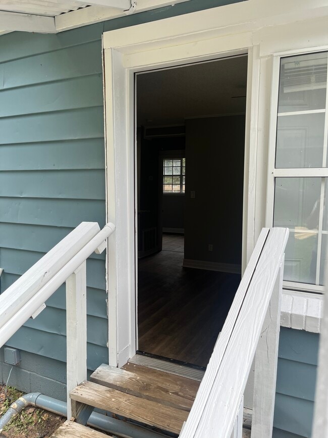 8701 Fowler Ave Unit 3