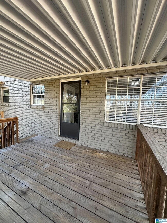 Photo - 839 Linbard Ln