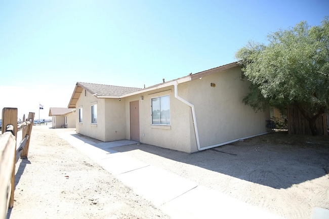 Photo - 6313 Palo Verde Ave Unidad A