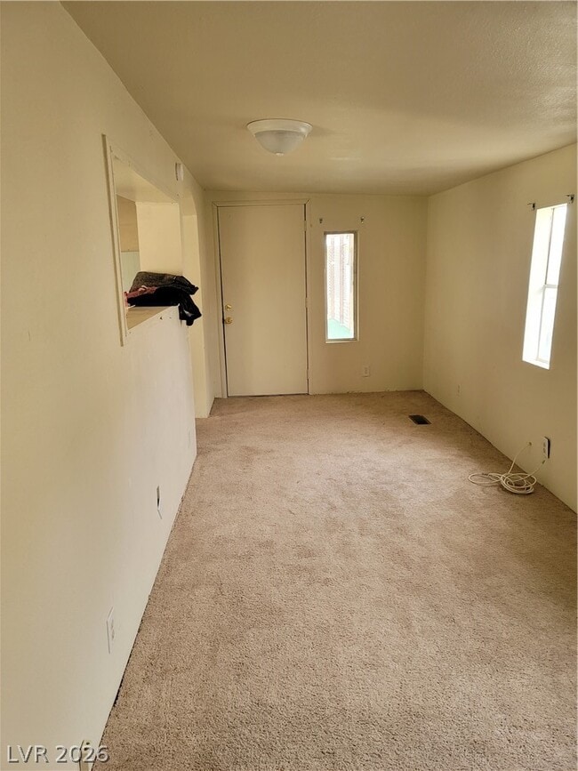 Building Photo - 1121 Pawnee Ln