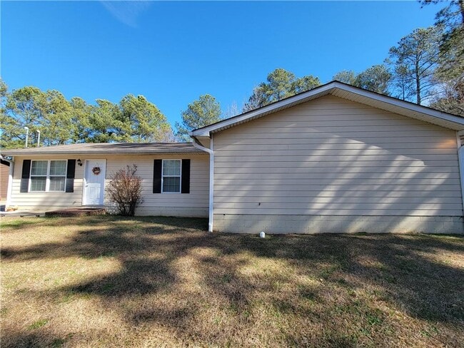 Building Photo - 9169 Bent Pine Ct NE