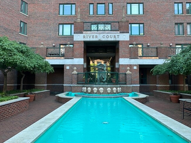 Building Photo - 10 Rogers St Unit 407