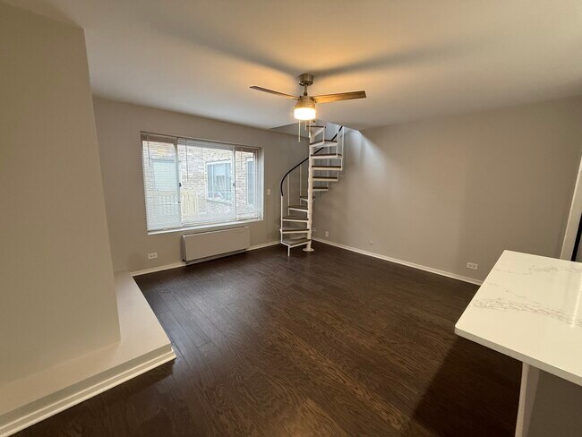 Photo - 744 W Gordon Terrace Unit 308