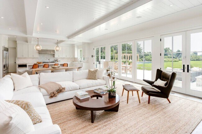 Photo - 571 Pauls Ln