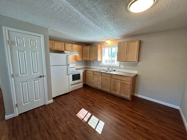 Photo - 903 Hersinger Pl Unit D