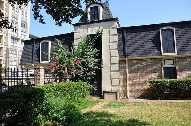 800 Post Oak Blvd Unit 82