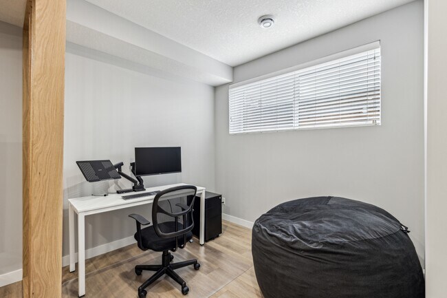 Photo - 7136-7134 Avenue Northwest - Lower Ave