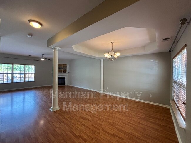 Photo - 11 Joggins Dr