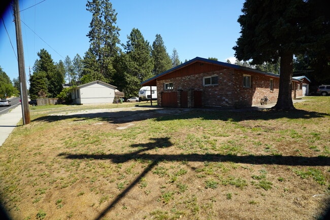 Photo - 4204 E 37th Ave