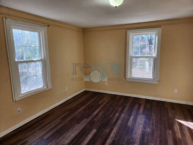 Photo - Great Family Home!  4BR 2 BA