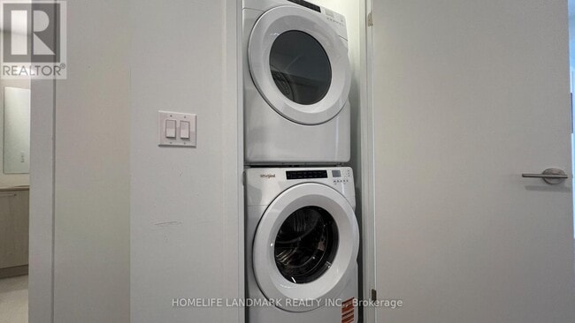 Photo - 3250 Carding Mill Trail Unit 206
