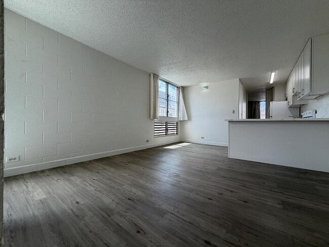 Photo - To register for the showing time, note the 4 digit code: 4198 and click "APPLY NOW."(mobile:orang...