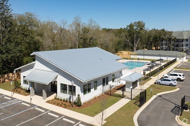 Exterior de la casa club - City North