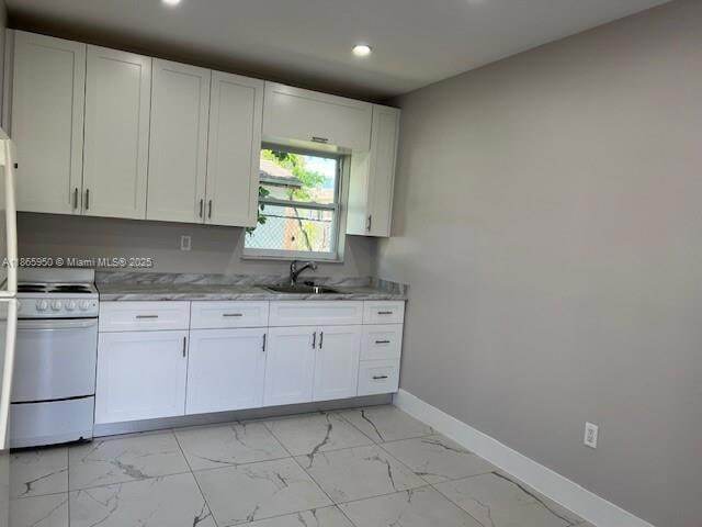 Building Photo - 922 NW 2nd St Unit 4 Rental