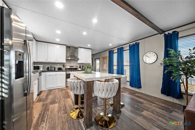 Photo - 2963 Barr Ln