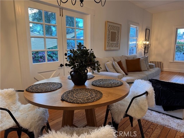 Building Photo - 323 W 18th St