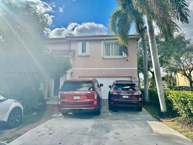 Photo - 300 SW 100th Ave