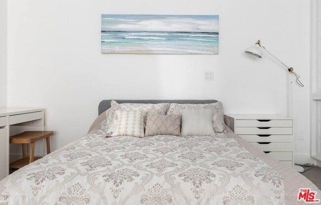 Photo - 8787 Shoreham Dr Unit B1