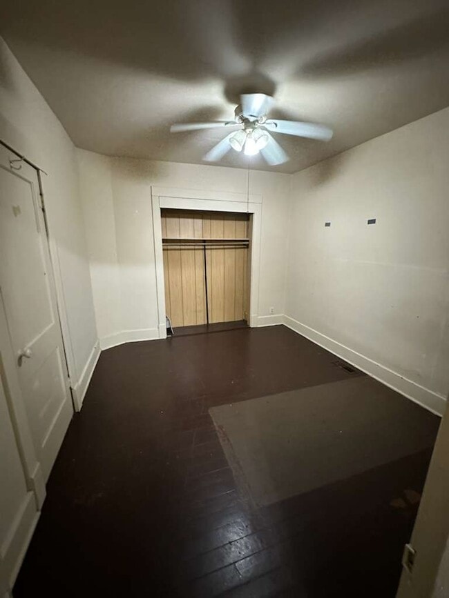 Photo - 610 S Green St