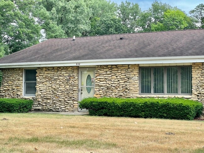 Building Photo - 532 West St