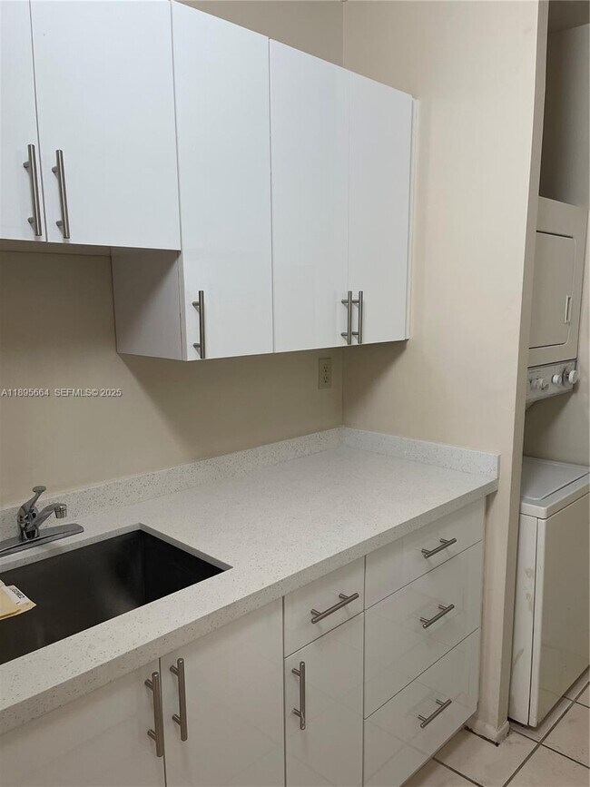 Photo - 10818 Royal Palm Blvd Unit 10818