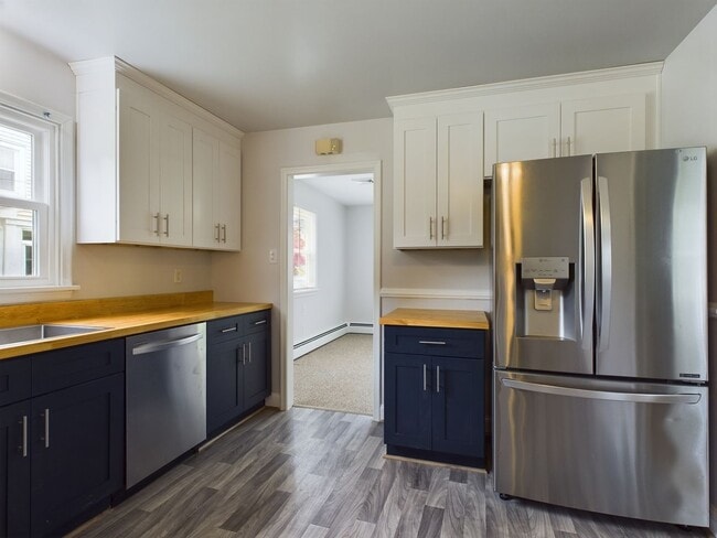 Photo - 3005 Putney Rd